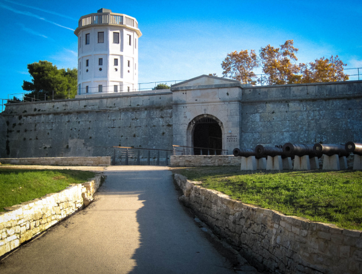 Pula Citadel